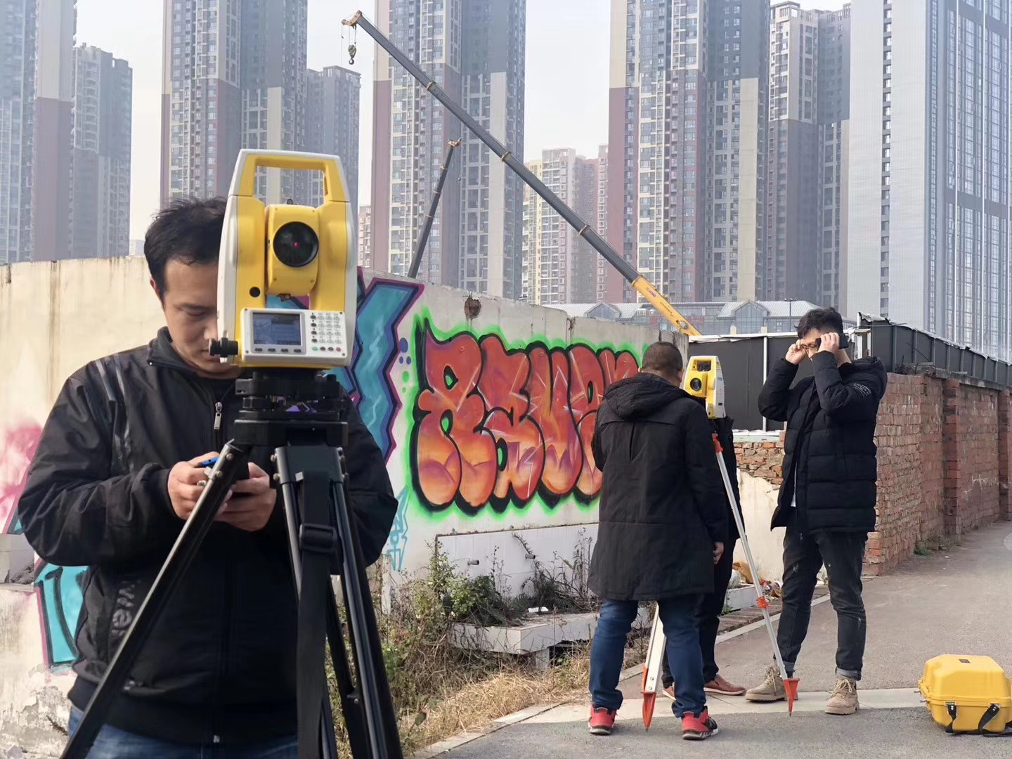 全站儀的硬件功能及程序種類