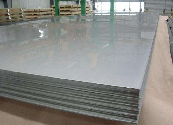 鋼結構的原材料般常用什么來構架？--不銹鋼熱軋鋼板：主要用于航空、航天、石油、化工、海洋開發(fā)、核能、紡織、醫(yī)療、食品加工、炊事用具等方面。