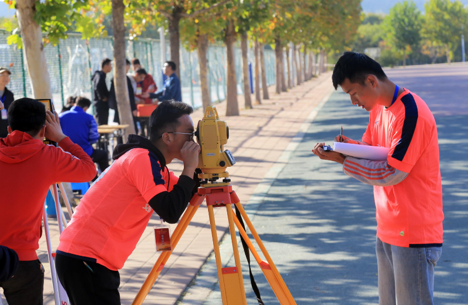測(cè)繪儀器培訓(xùn)班